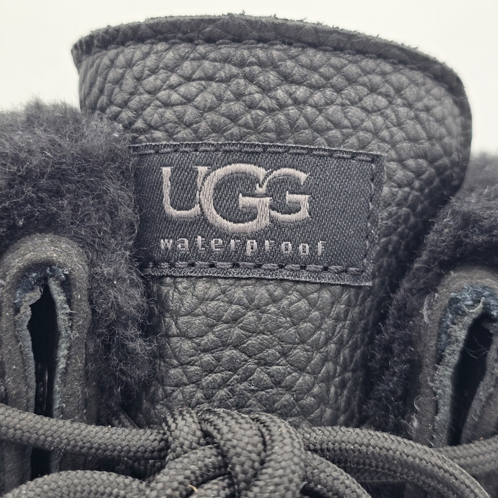 NWOT UGG Adirondack III Winter Waterproof Leather Snow Boots, Black, Women's 8.5 - Picture 5 of 16